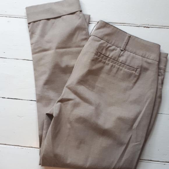 Dress pants. Size 10. Polyester, rayon and spandex - Picture 1 of 1
